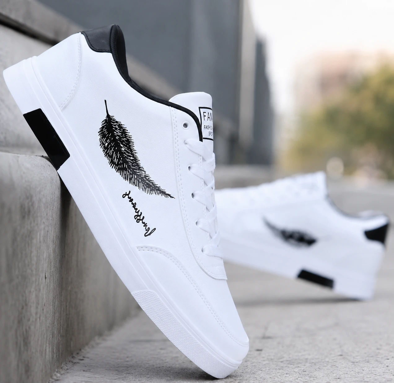 Men's Premium White Casual Sneakers – Feather Print Low-Top Shoes