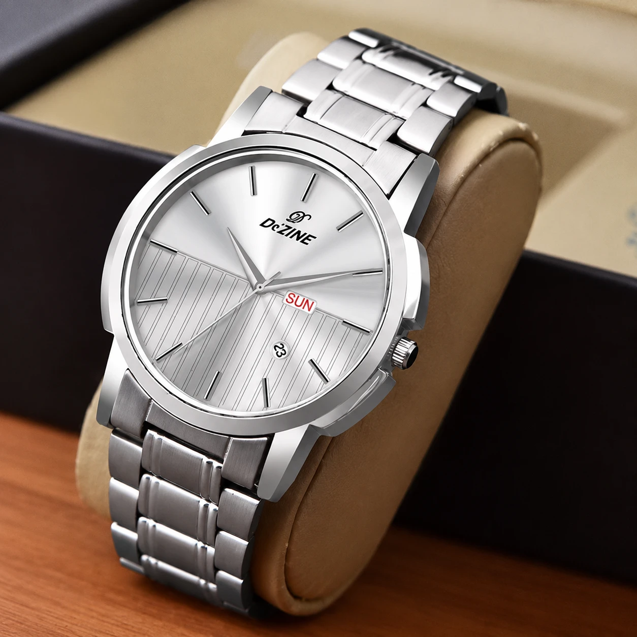Silver Stainless Steel Analog Men's Watch with Day & Date Display